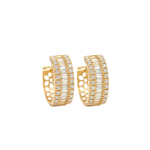 14k Radiant Baguette Huggie